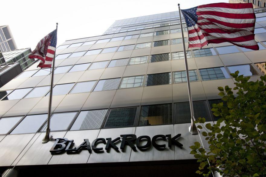 BlackRock инвестировала в майнинг биткоина уже $383 млн