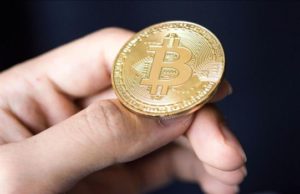 биткоин