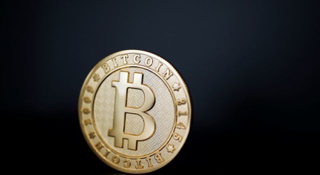 биткоин