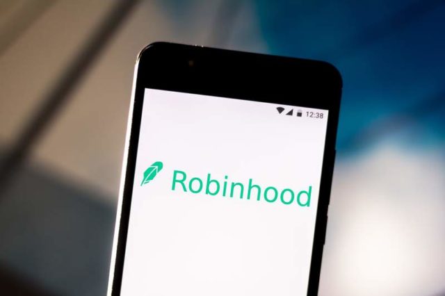 Криптокошелек Robinhood теперь поддерживает биткоин и Dogecoin
