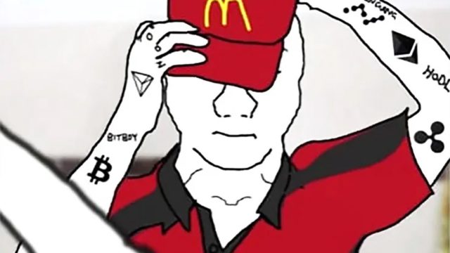 После обвала цены биткоина президент Сальвадора примерил на себе форму сотрудника McDonald’s 