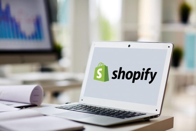 Shopify added payments to USDC