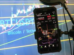 Аналитик Bloomberg не исключает бадение биткоина до $10 тыс.